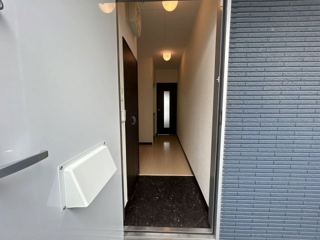 レオネクストブルーヴィラの玄関|ゆったりとした玄関です