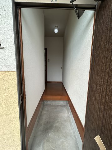 やすぎセンターハイツの玄関