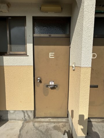 やすぎセンターハイツの玄関