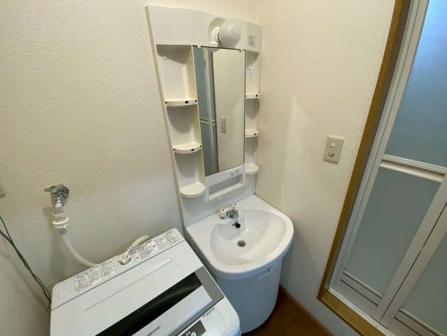 アリエス六甲の洗面所