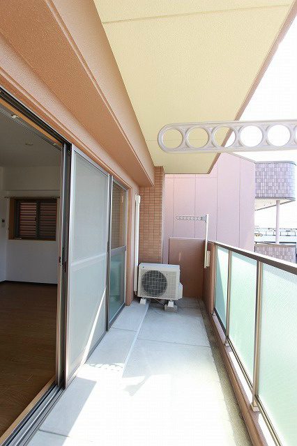 コースマスＹＭのバルコニー