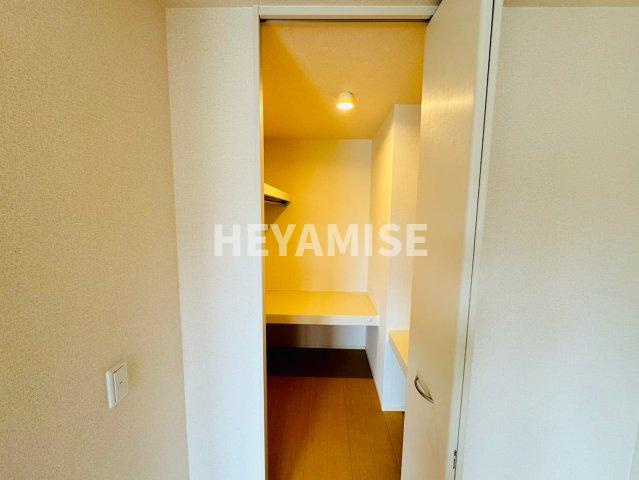 メゾン・ラ・パトリアＪの収納|※室内画像は別号室のもの