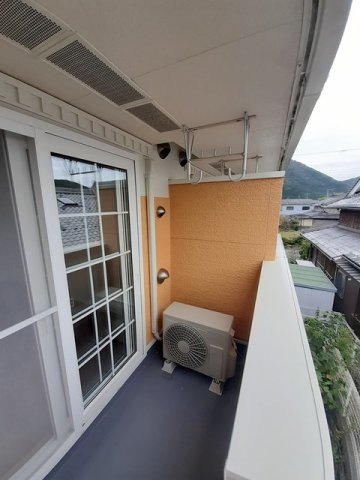 ベル　ファミーユⅠ　１番館のバルコニー