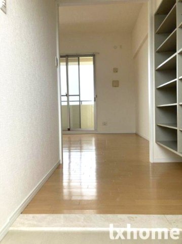 アーバンウェル茨木の玄関