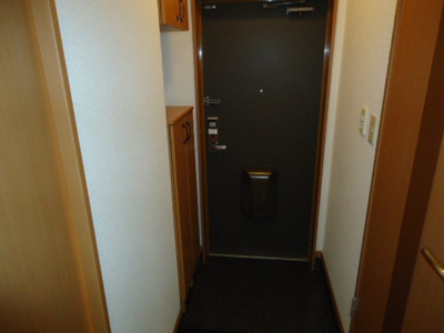 【玄関】 | アメニティ徳力 | 玄関