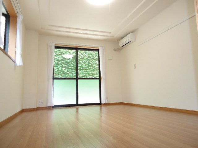 【内装】 | アメニティ徳力 | 洋室