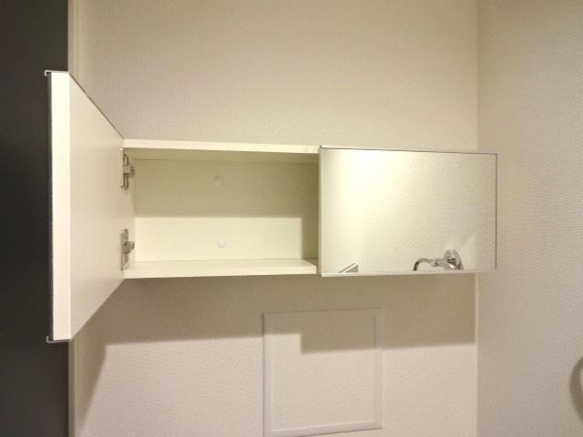 【収納】 | ソレイユ・ルヴァン赤坂 | トイレ収納棚