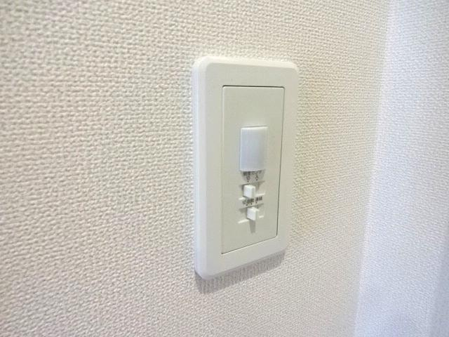 【その他】 | ソレイユ・ルヴァン赤坂 | 人感センサー