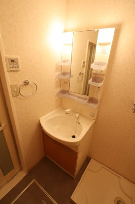 【独立洗面台】 | リヴェール日置