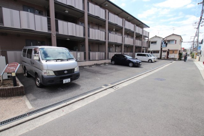【駐車場】 | リヴェール日置