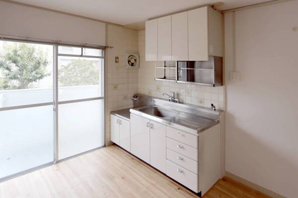 三木市志染町西自由が丘２丁目の賃貸マンションのキッチン|ビレッジハウスの同一物件・同一タイプの間取りの写真です