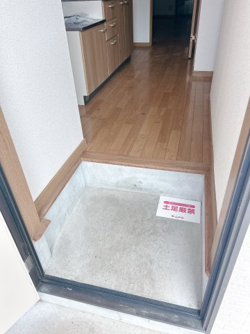 I-stage唐崎の玄関