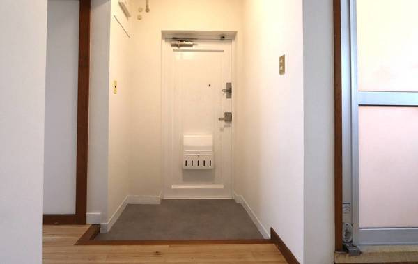 ビレッジハウス志染11号棟の玄関|ビレッジハウスの同一物件・同一タイプの間取りの写真です