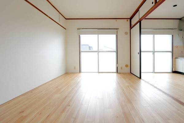 ビレッジハウス志染11号棟の居間・リビング|ビレッジハウスの同一物件・同一タイプの間取りの写真です