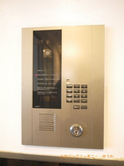 【その他共用部分】 | モニター付きオートロックです。