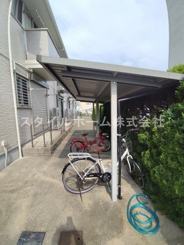 ヴィライン若宮のその他共用部分|駐輪場