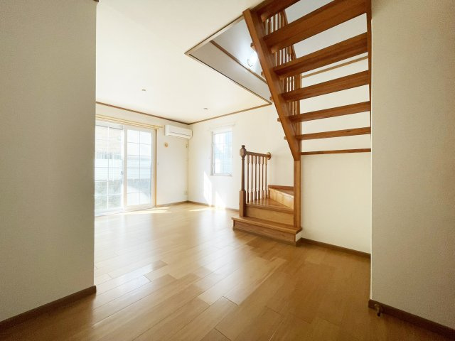 モア　ルフランの居間・リビング