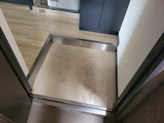 ジュネス姫路Ⅱの玄関