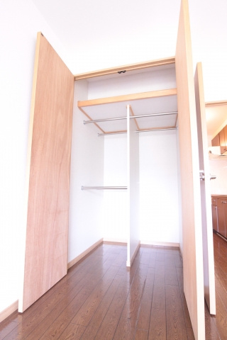 アートプラザ神戸西の収納