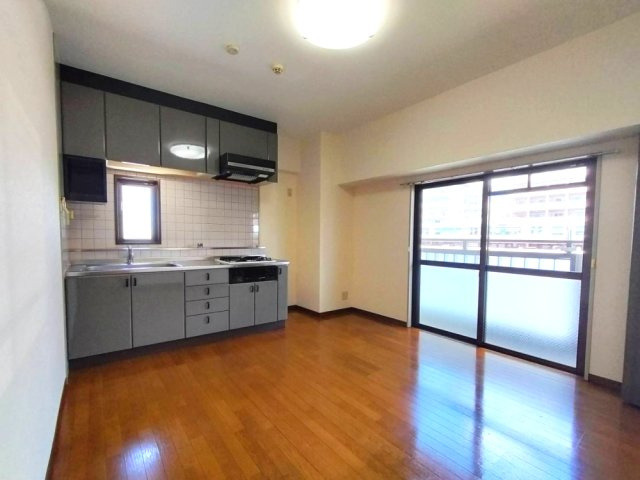 リーグレック元町のキッチン