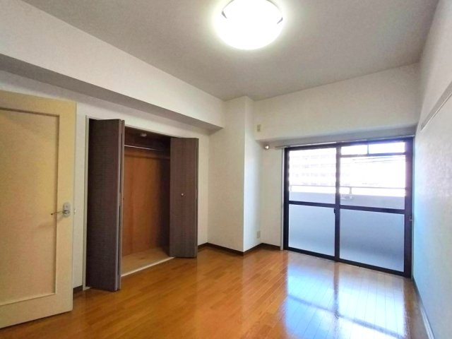 リーグレック元町の居間・リビング