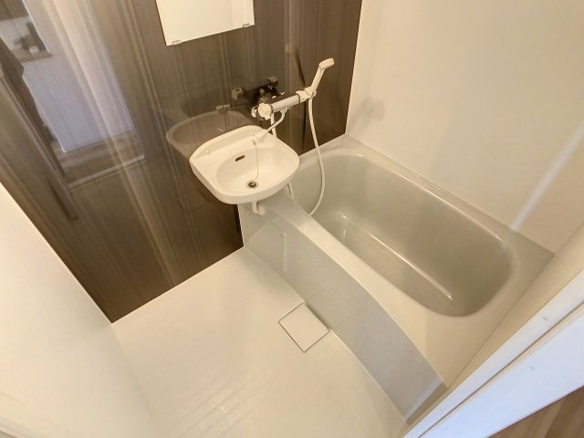 ブライティ助信の浴室|日々の暮らしに欠かせないお風呂です