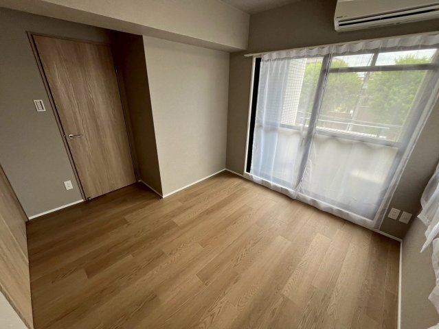 ドムスアシヤの居間・リビング