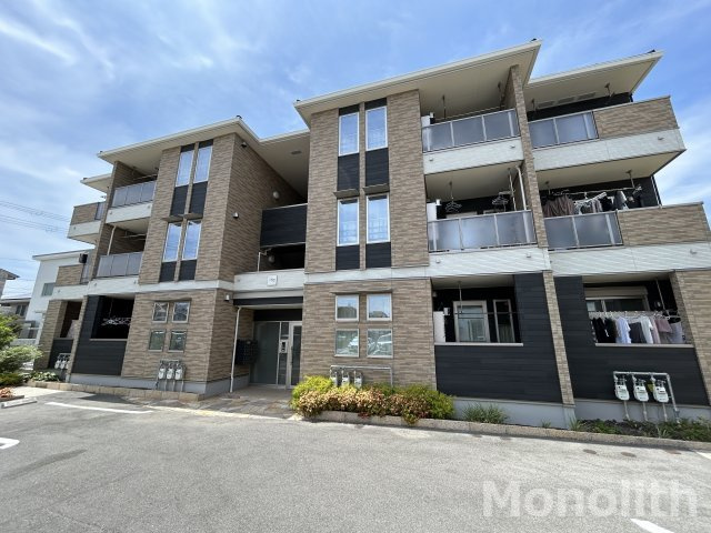 ミッテ１号館の外観