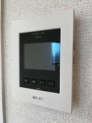【セキュリティ】 | グランプレイス | 【グランプレイス】急な来客でもTVインターホンで確認が出来て安心です☆