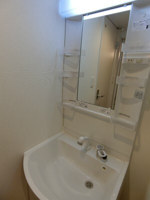 【洗面所】 | リブリ・白子 | 広い洗面スペース