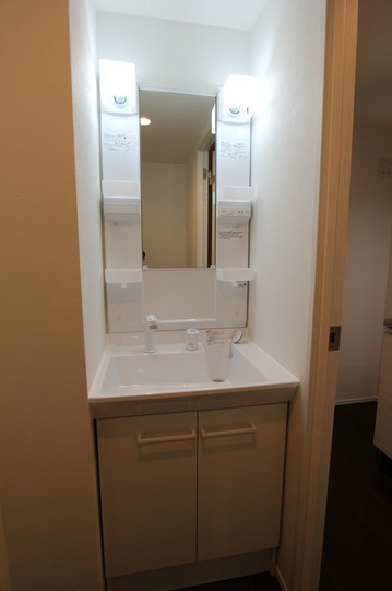 【独立洗面台】