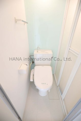ユナイト白楽アンシャンテのトイレ|同シリーズ物件の参考写真です。