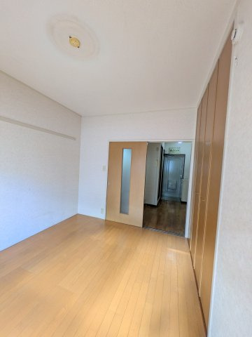 J・Oビルの居間・リビング