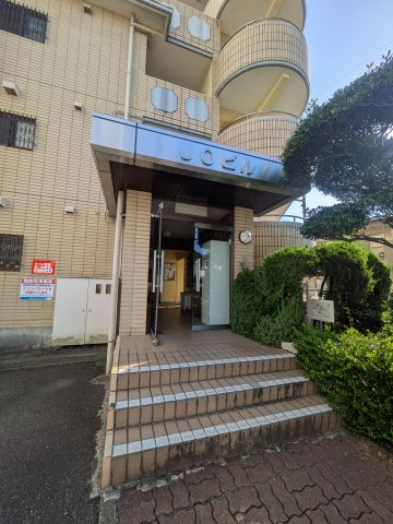 J・Oビルのエントランス