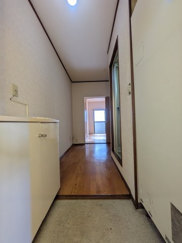 J・Oビルの玄関