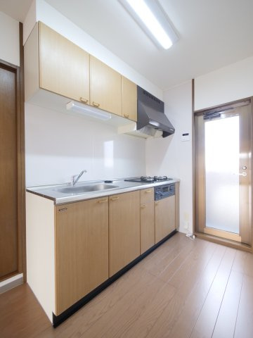 カーサソラーレのキッチン|※写真は別の部屋のものです。