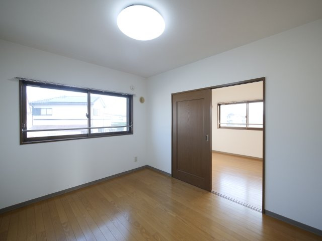 カーサソラーレの寝室|※写真は別の部屋のものです。