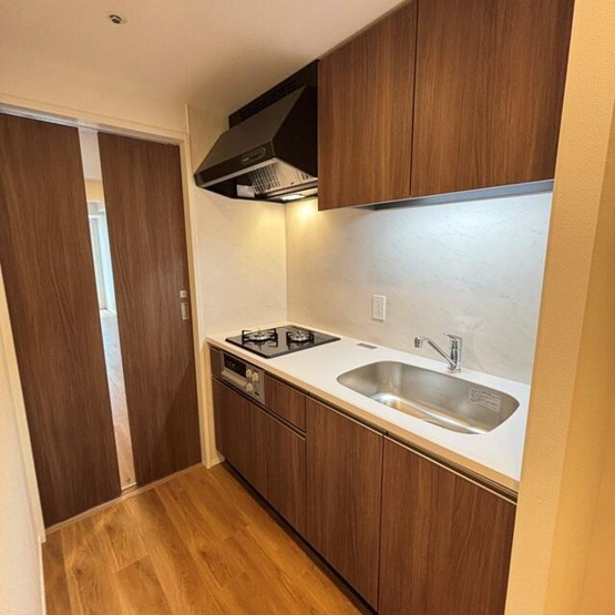 【キッチン】 | ※写真は同タイプ住戸です。 