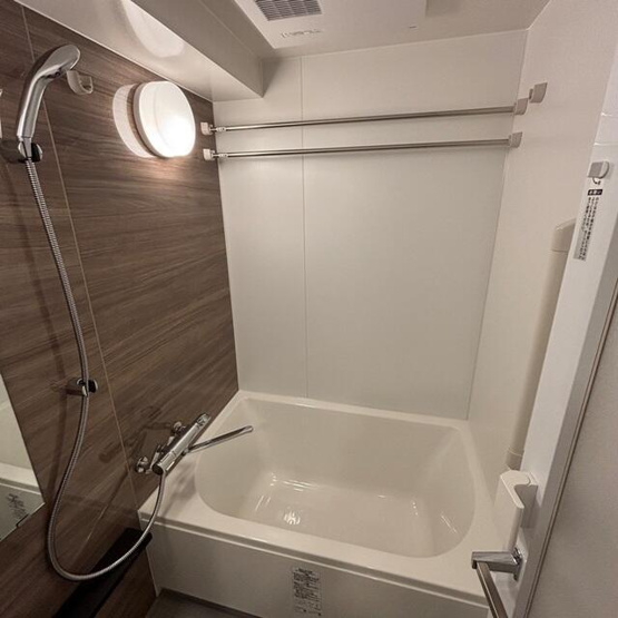 【浴室】 | ※写真は同タイプ住戸です。 