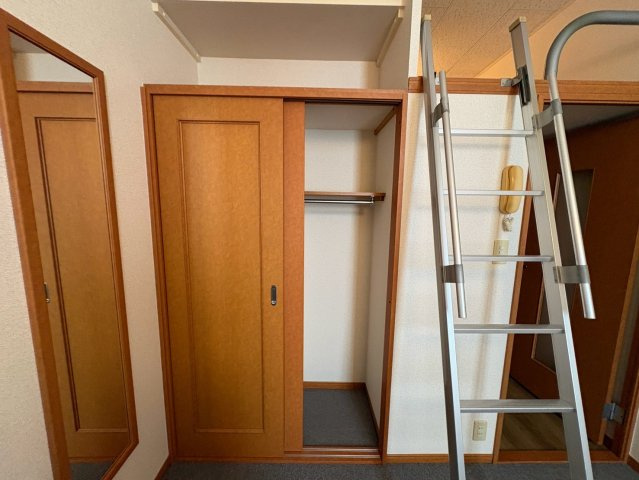 レオパレスＦｌｏｗｅｒＨｉｌｌの収納