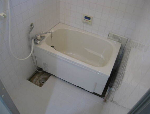 リバーサイドハイツの浴室