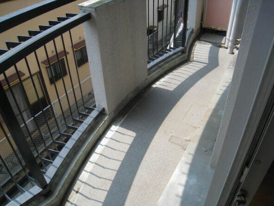 リバーサイドハイツのバルコニー