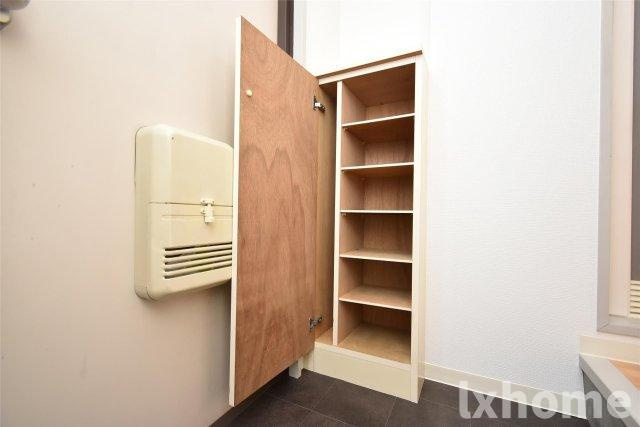 本丸ハイツの玄関|毎日通る玄関はこちらです