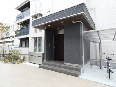 【エントランス】 | ディアライズ小郡船倉町E棟