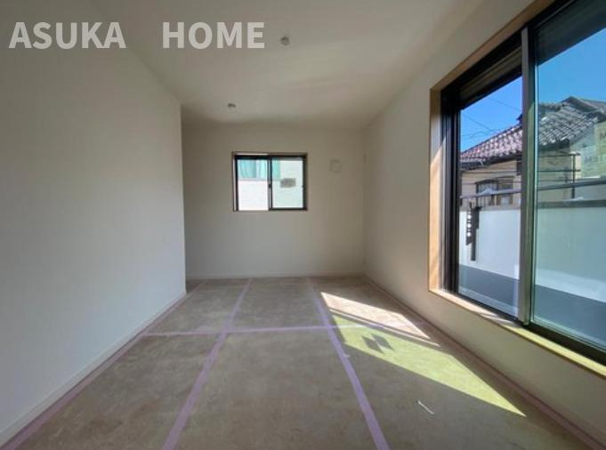 神奈川県横浜市都筑区川和町 戸建ての洋室