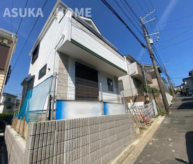 神奈川県横浜市都筑区川和町 戸建ての前面道路含む現地写真