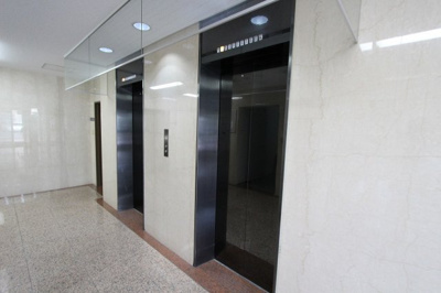 【その他】 | ライオンズビル五橋 | 共用部：EV2基