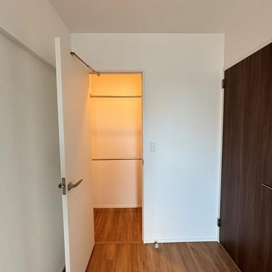 【収納】 | ※写真は同タイプ住戸です。 