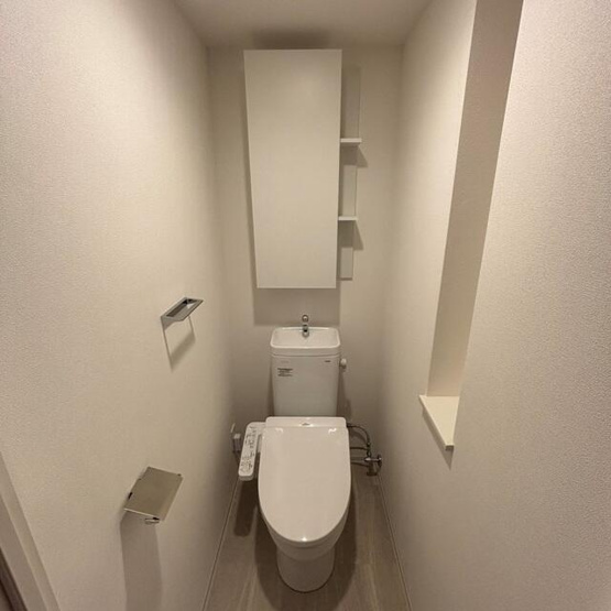 【トイレ】 | ※写真は同タイプ住戸です。 