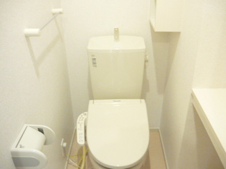 【トイレ】 | nostro nido | 落ち着いた色調のトイレです